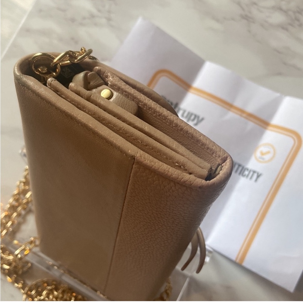 Chloe Wallet With Coa & Insert - image 4